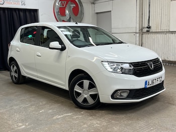 Used Dacia Sandero 2018 for sale - 79456844: Photo