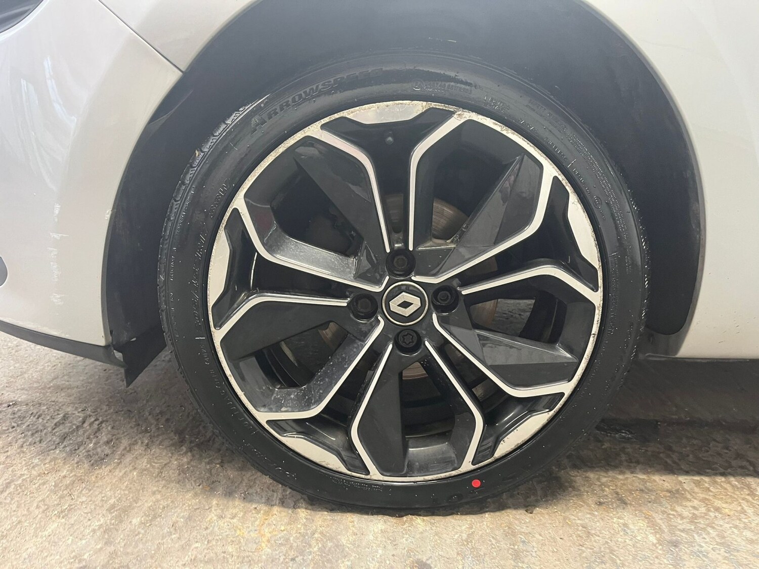 Used Renault Clio 2019 for sale - 77465590: Photo 12