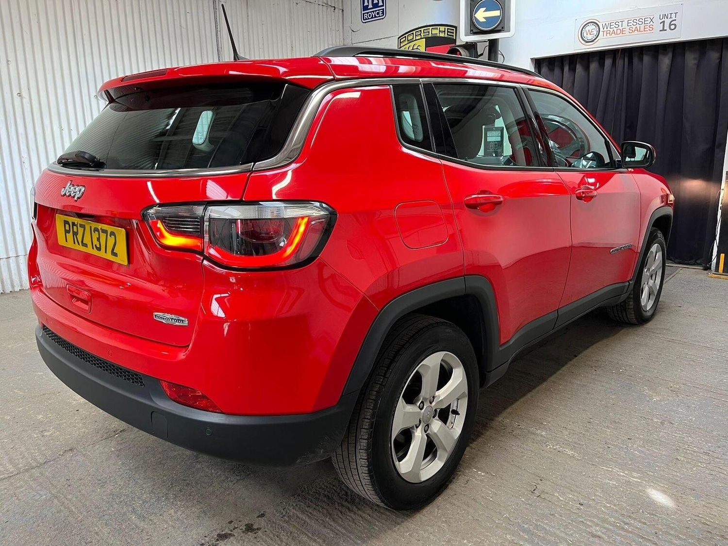 Used Jeep Compass 2018 for sale - 75938288: Photo 8