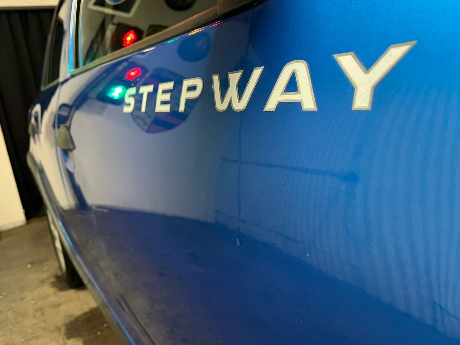 Used Dacia Sandero Stepway 2015 for sale - 77162340: Photo 10