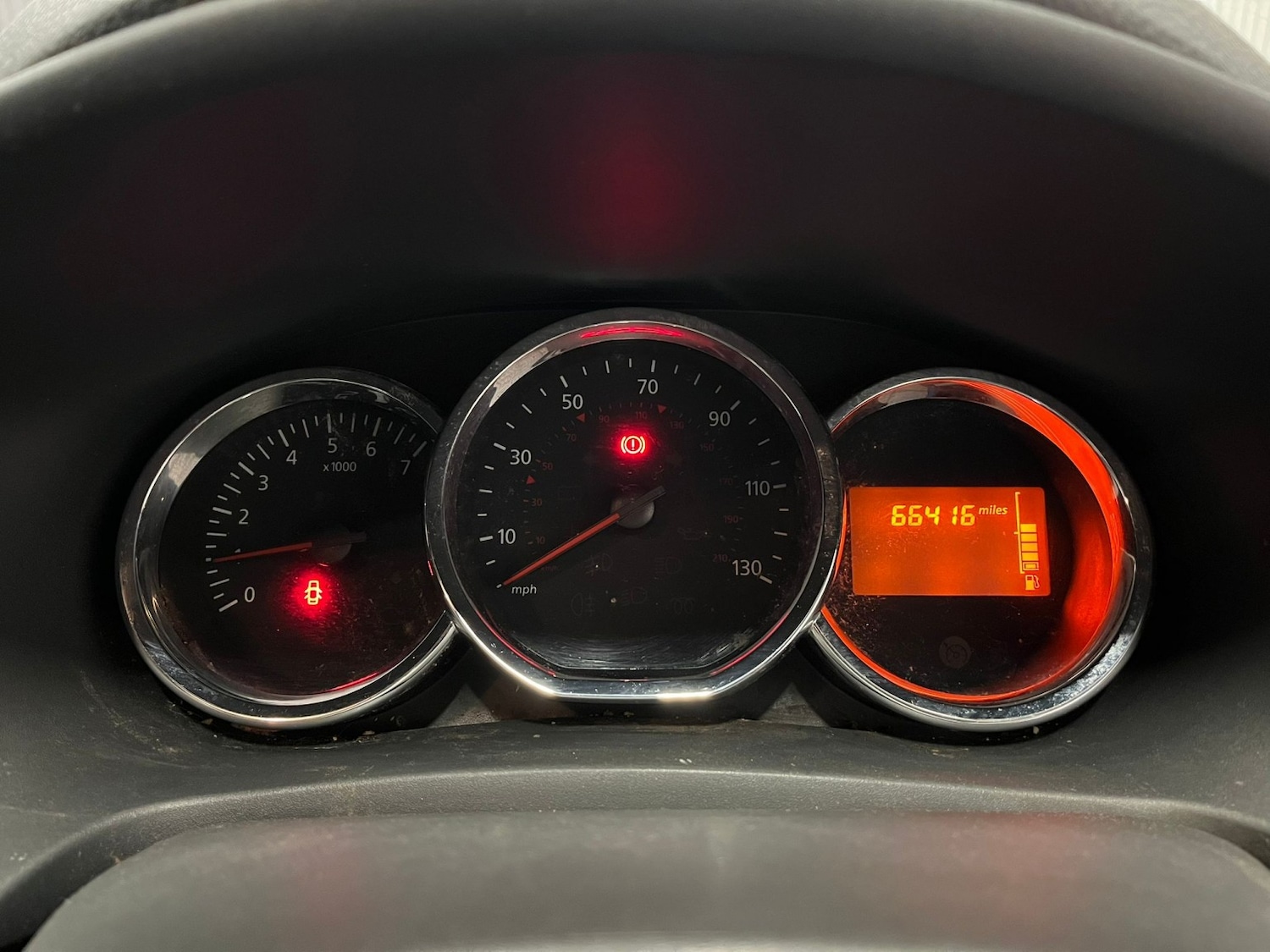 Used Dacia Sandero Stepway 2015 for sale - 77162340: Photo 25