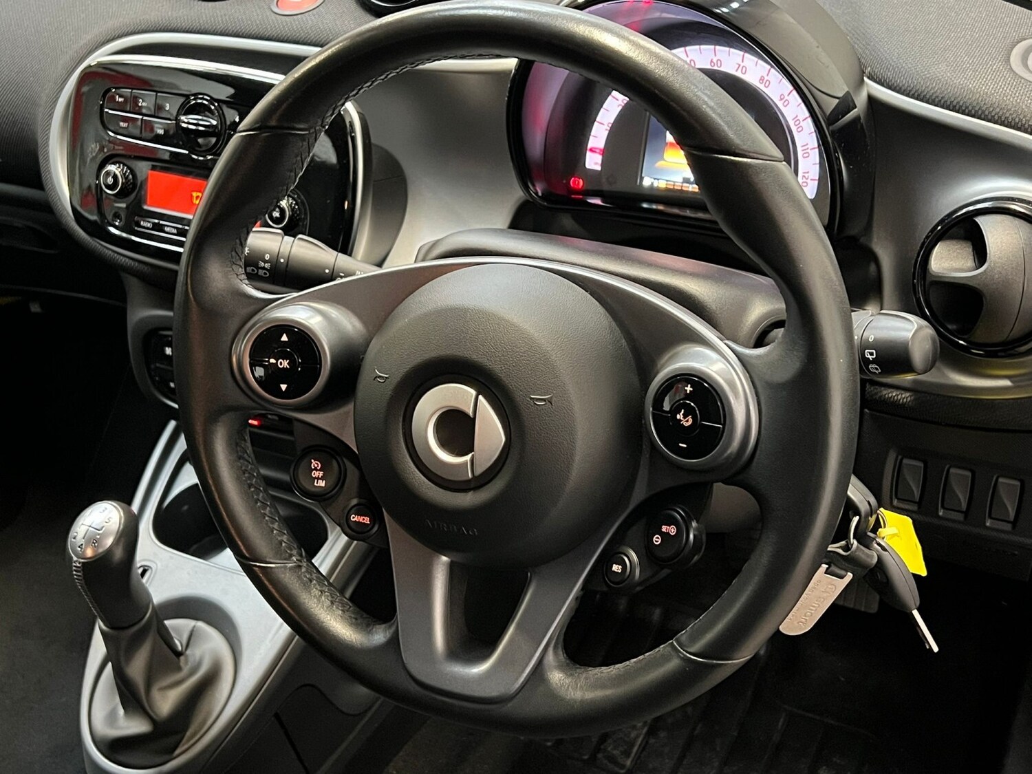 Used smart forfour 2017 for sale - 77851256: Photo 17