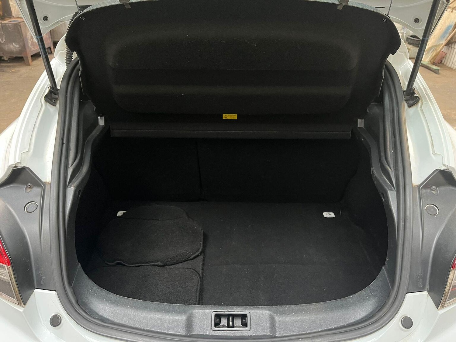 Used Renault Megane 2014 for sale - 76471177: Photo 27