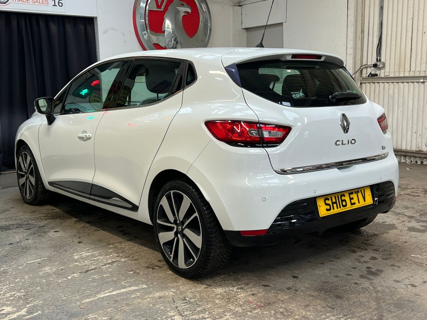 Used Renault Clio 2016 for sale - 77851236: Photo 7