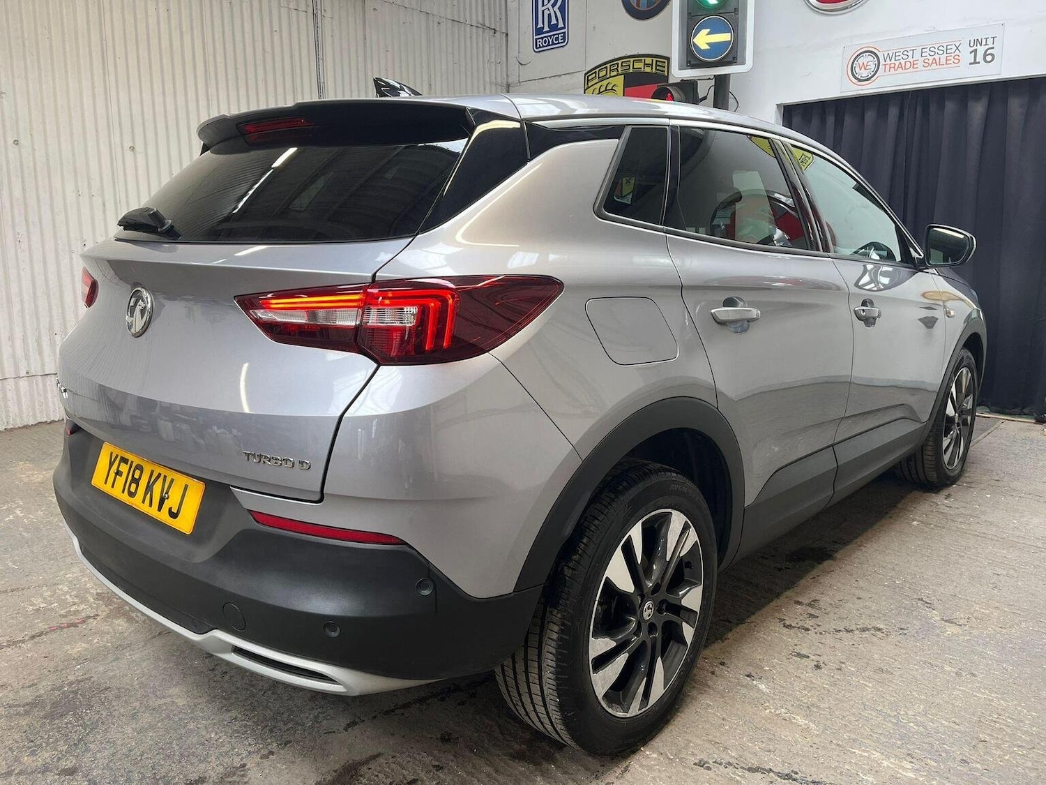 Vehicle 5