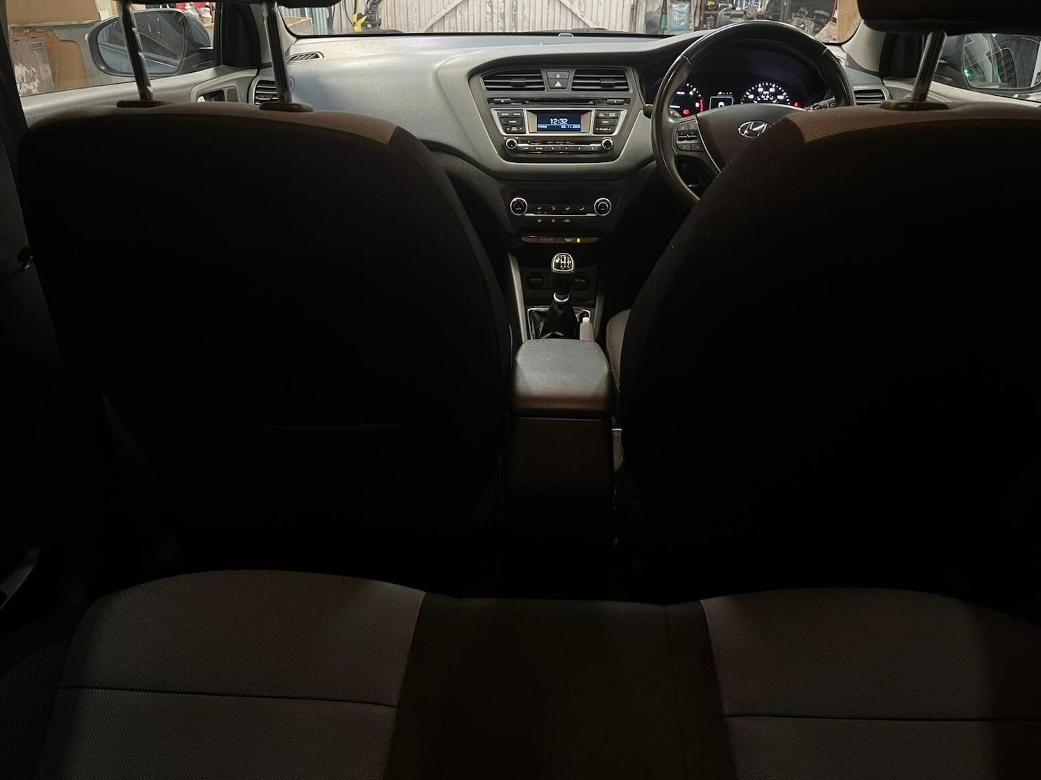 Used Hyundai i20 2015 for sale - 76982728: Photo 16