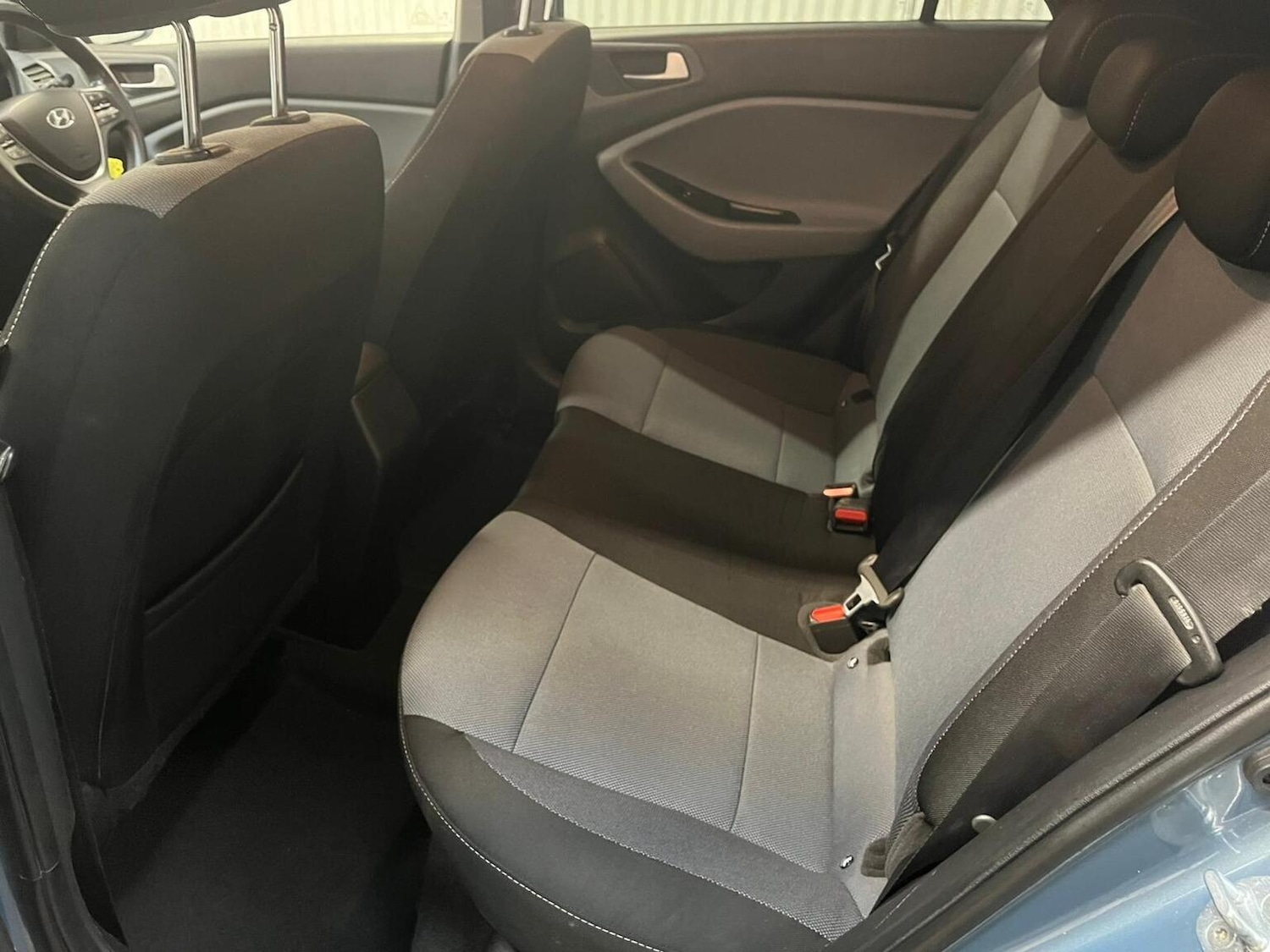 Used Hyundai i20 2015 for sale - 76982728: Photo 23