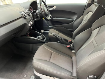 Used Audi A1 2015 for sale - 76093687: Photo