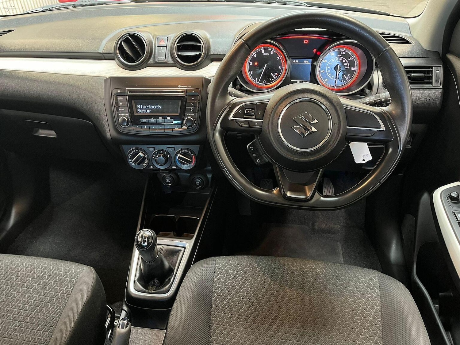 Used Suzuki Swift 2020 for sale - 76305591: Photo 17