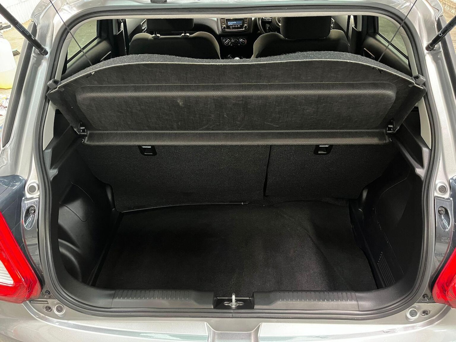 Used Suzuki Swift 2020 for sale - 76305591: Photo 26