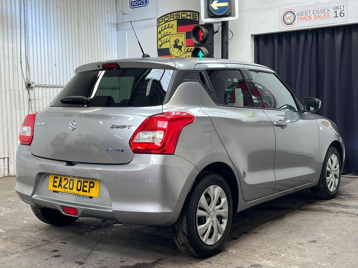 Used Suzuki Swift 2020 for sale - 76305591: Photo 6