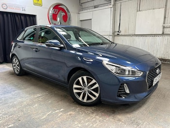 Used Hyundai i30 2017 for sale - 75632920: Photo