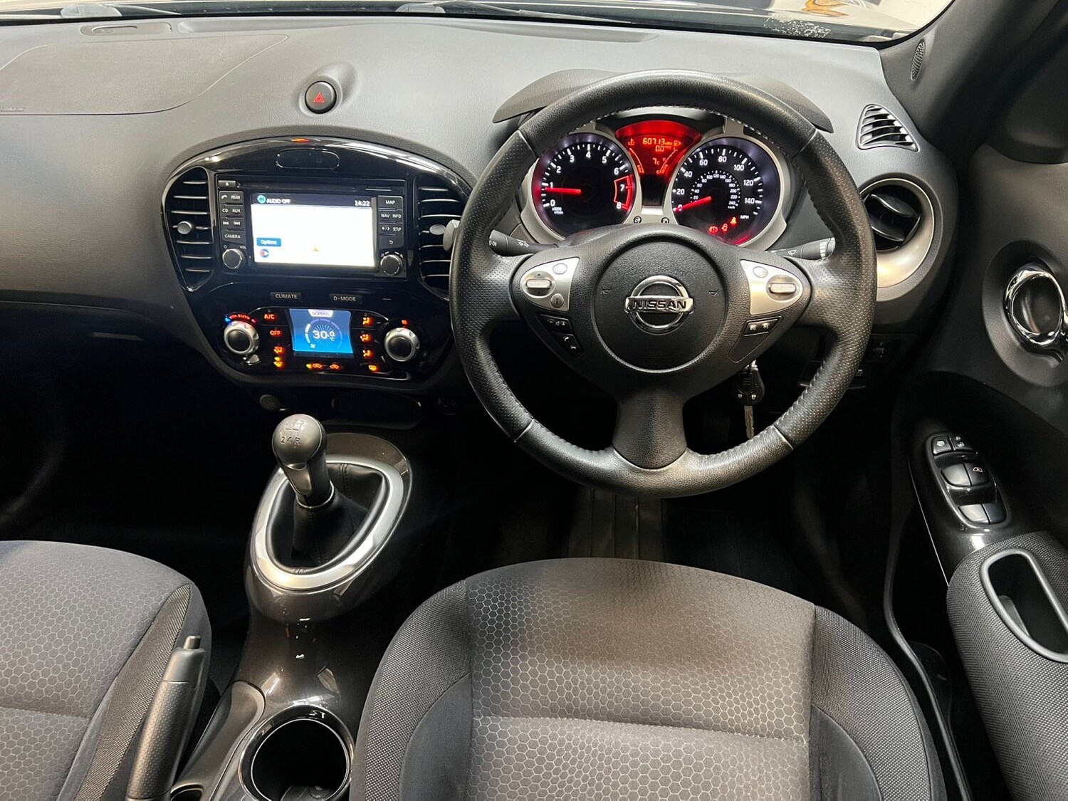 Used Nissan Juke 2014 for sale - 77906540: Photo 17