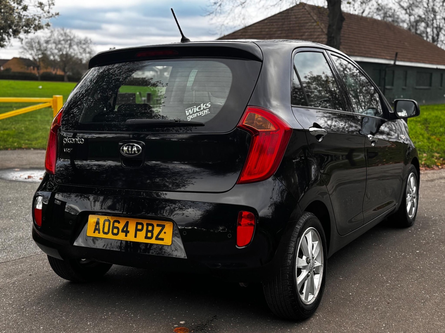 Used Kia Picanto 2014 for sale - 76701621: Photo 17