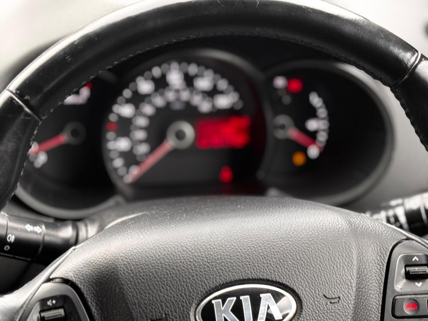 Used Kia Picanto 2014 for sale - 76701621: Photo 31