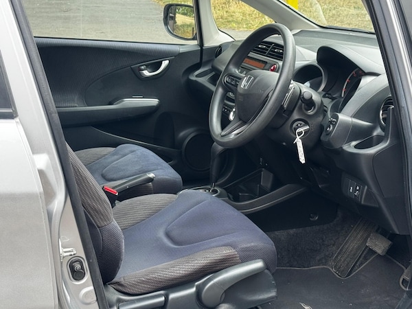 Used Honda Jazz 2011 for sale - 75258407: Photo 23