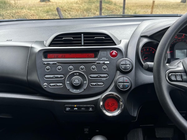 Used Honda Jazz 2011 for sale - 75258407: Photo 35