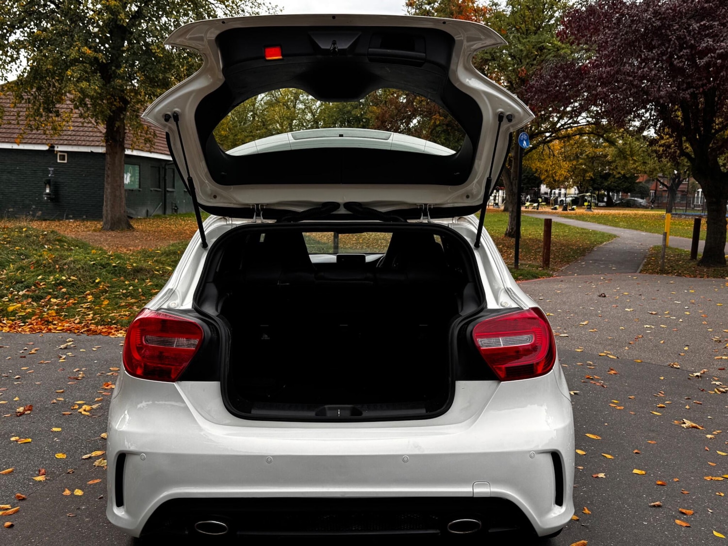 Used Mercedes-Benz A-Class 2015 for sale - 77156465: Photo 28