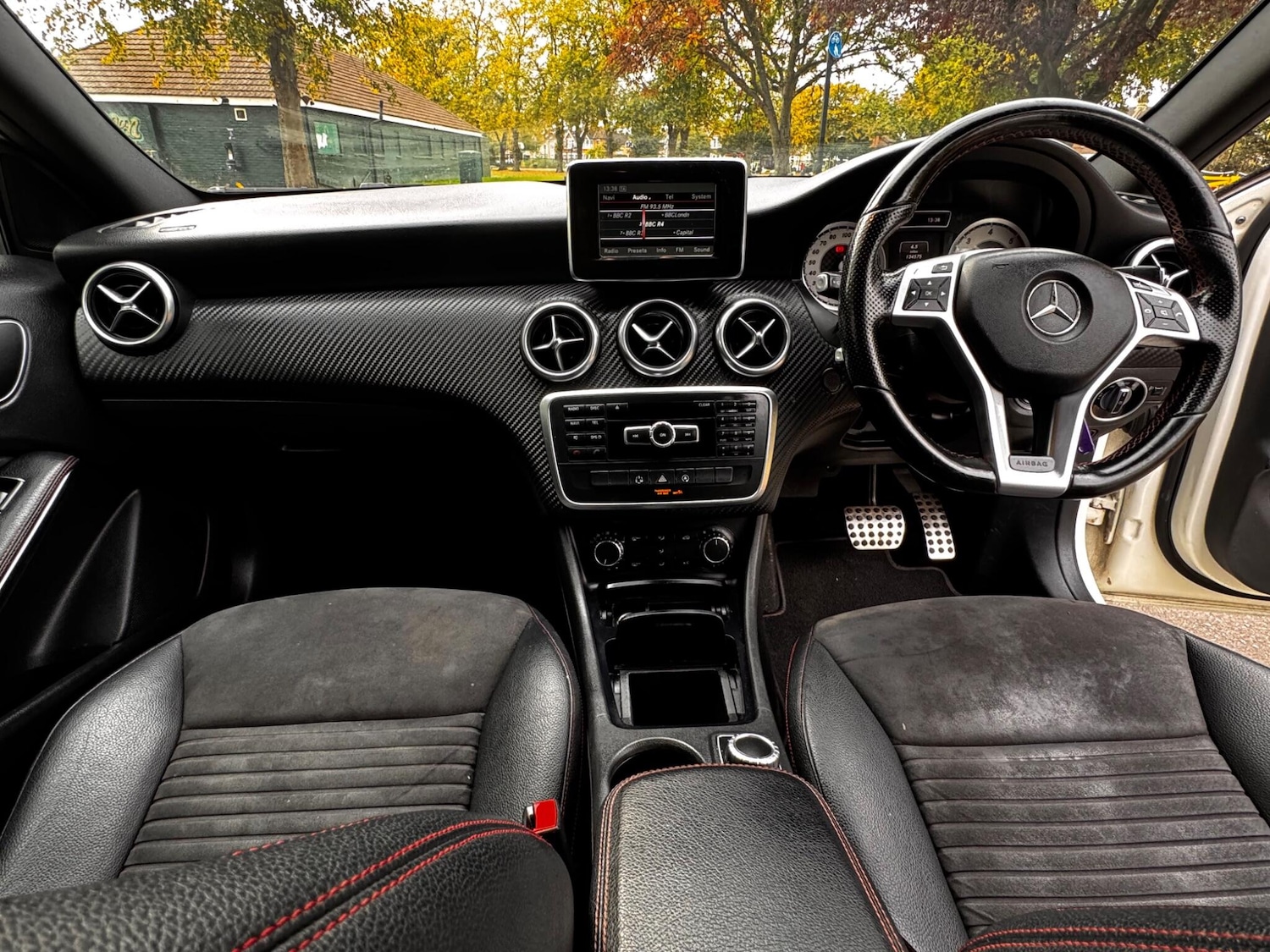 Used Mercedes-Benz A-Class 2015 for sale - 77156465: Photo 37