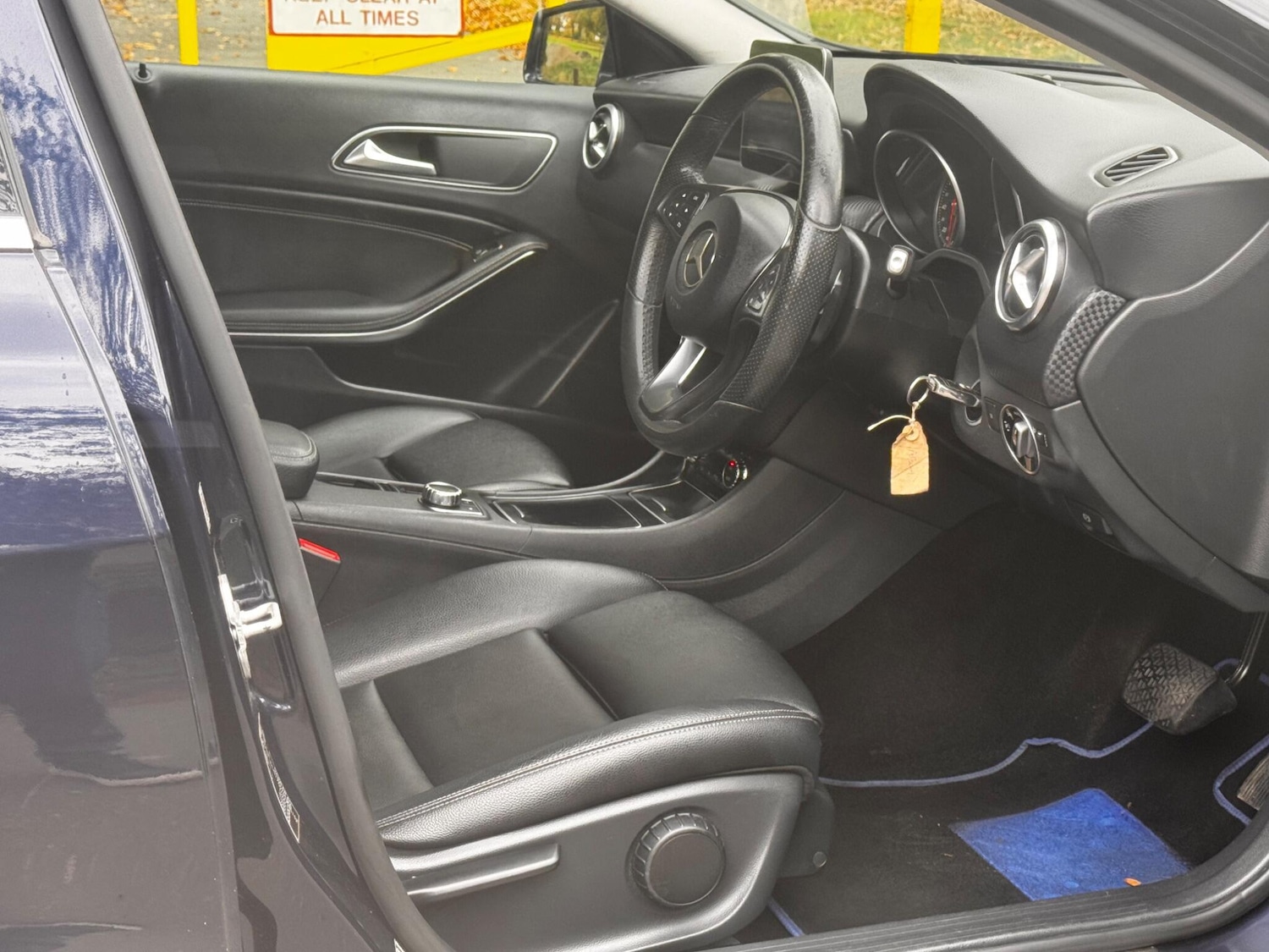 Used Mercedes-Benz A-Class 2017 for sale - 76295255: Photo 19