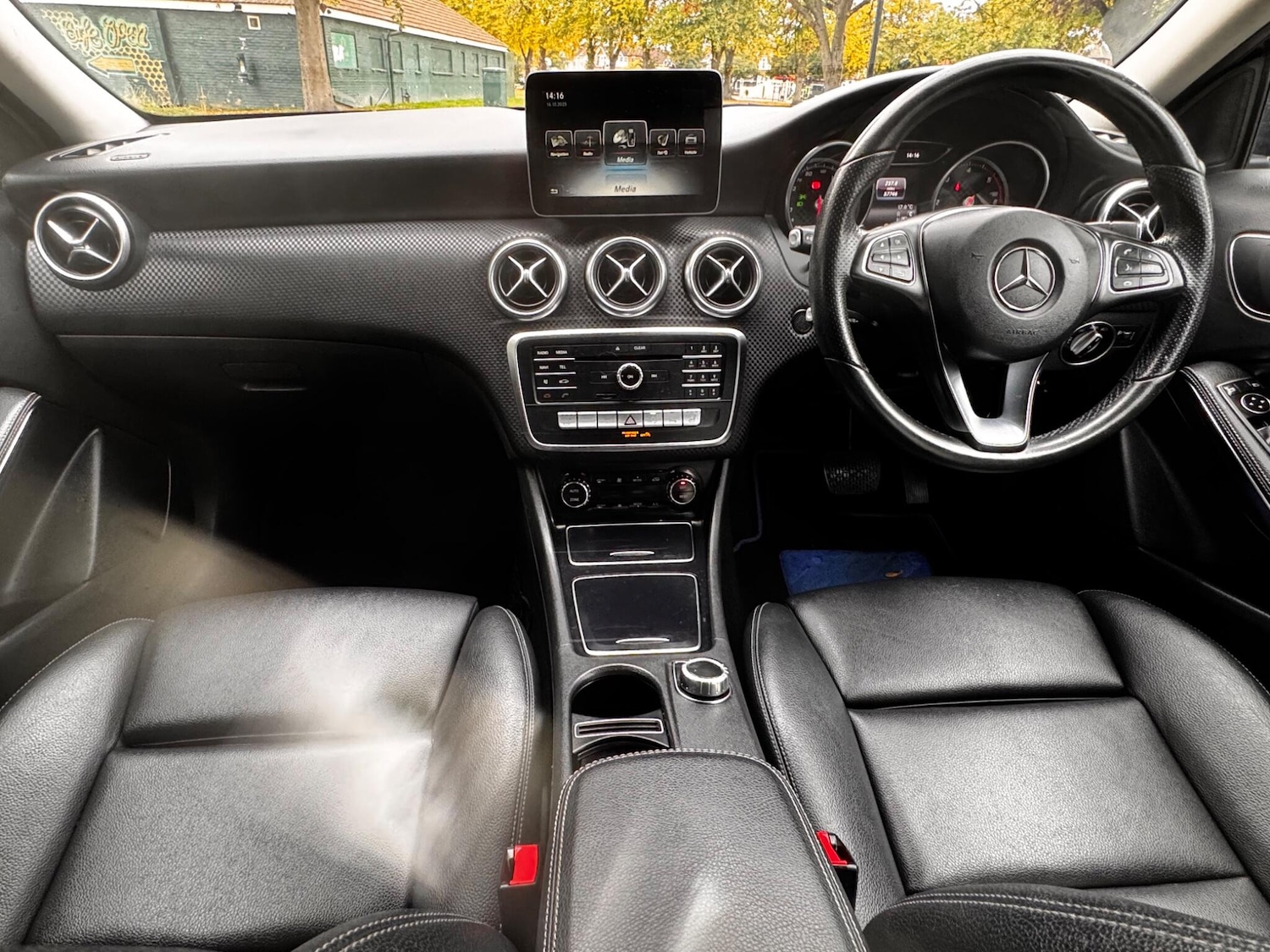 Used Mercedes-Benz A-Class 2017 for sale - 76295255: Photo 23