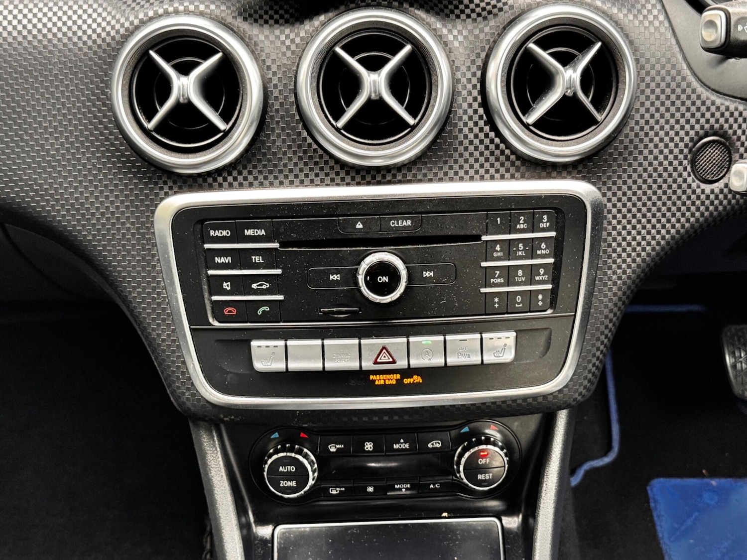 Used Mercedes-Benz A-Class 2017 for sale - 76295255: Photo 27