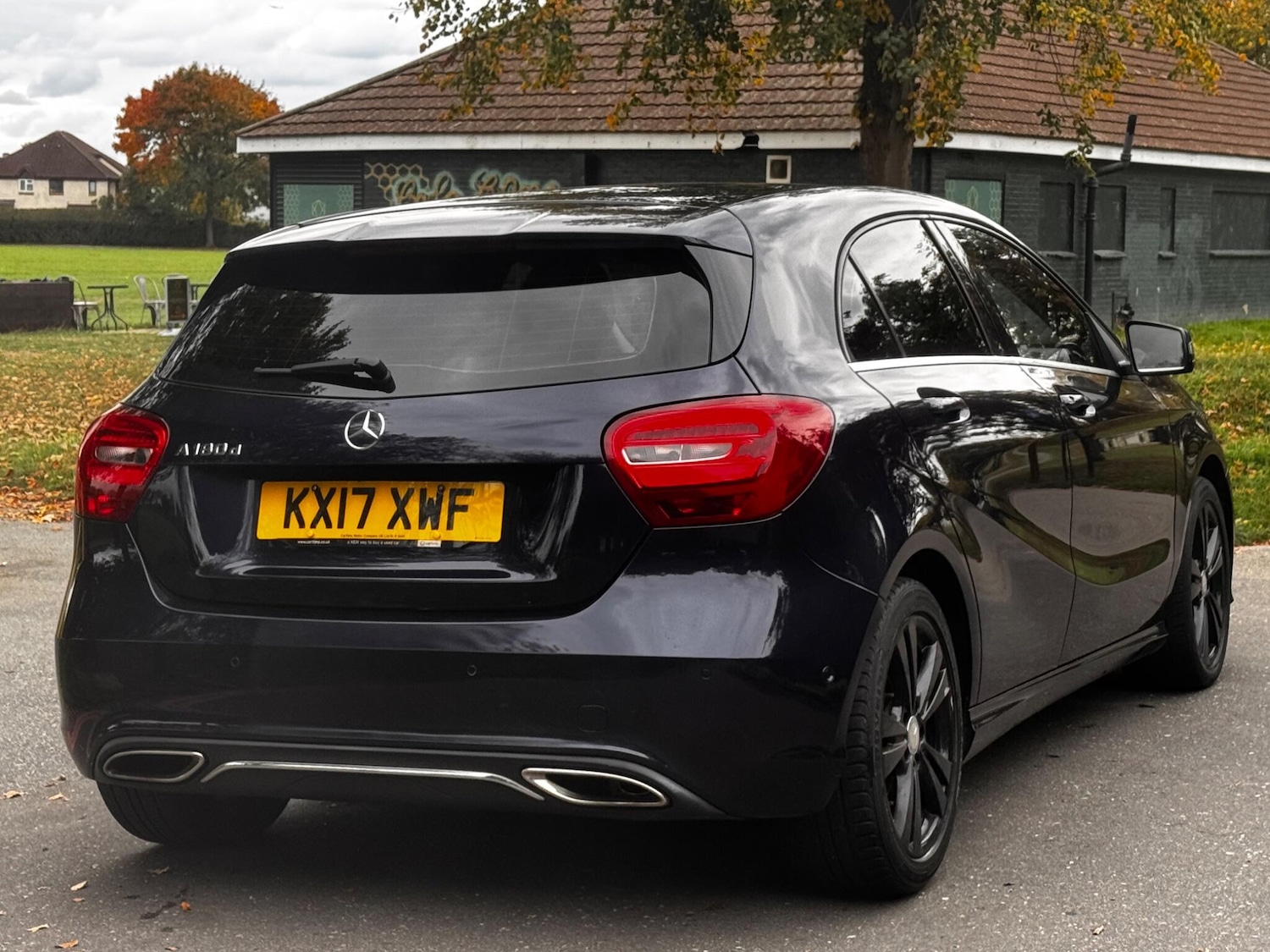 Used Mercedes-Benz A-Class 2017 for sale - 76295255: Photo 3