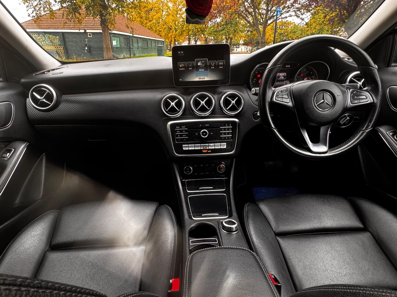 Used Mercedes-Benz A-Class 2017 for sale - 76295255: Photo 43