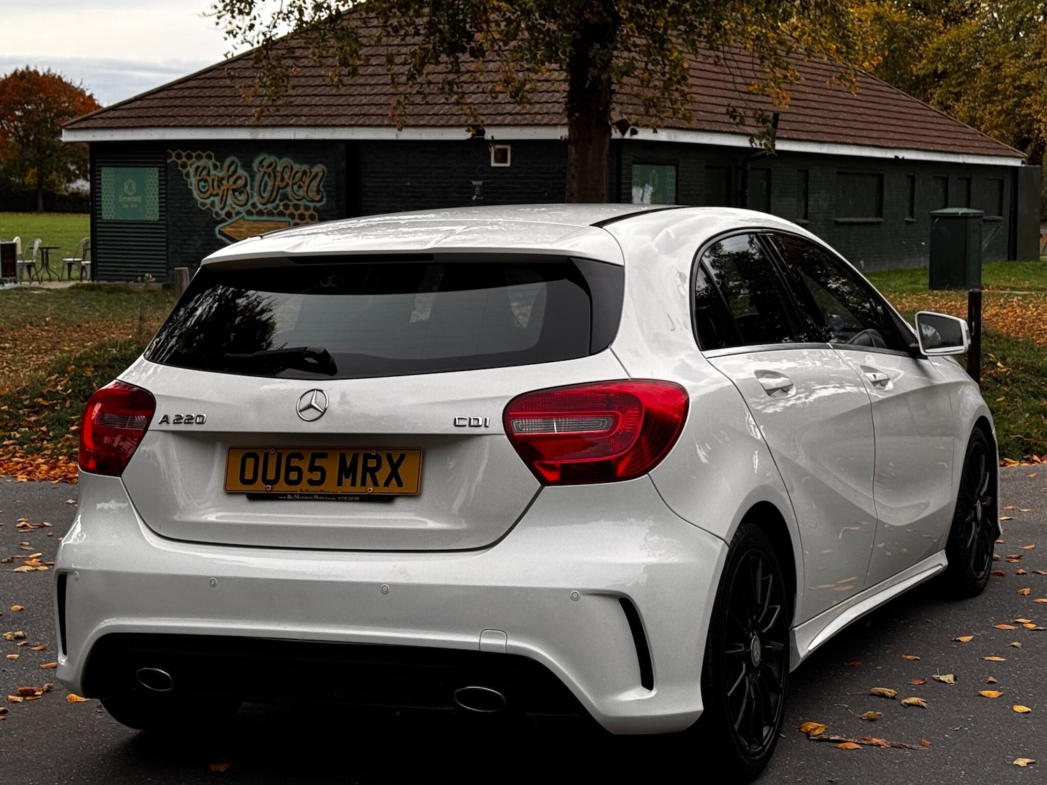 Used Mercedes-Benz A-Class 2015 for sale - 76314789: Photo 31