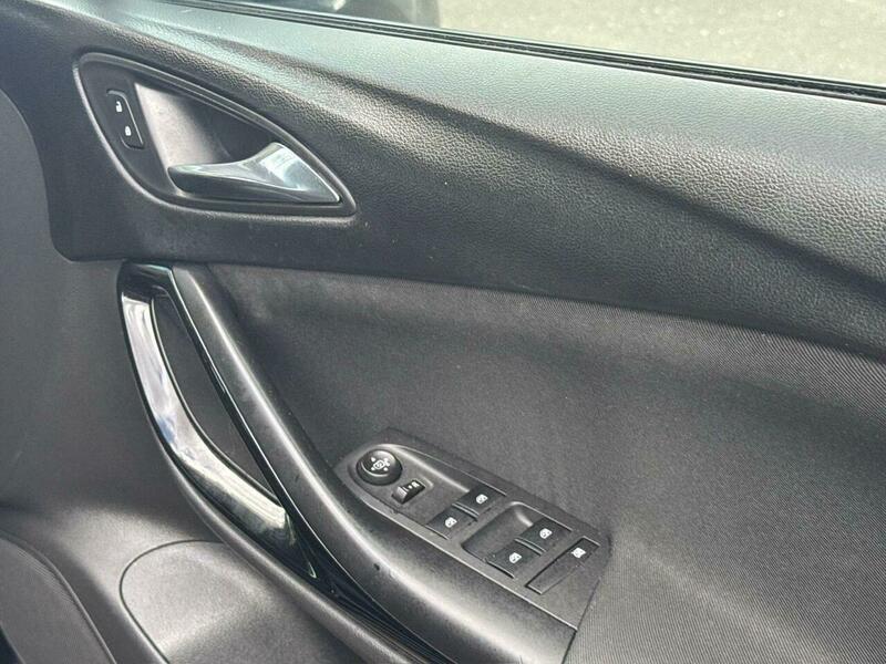 Used Vauxhall Astra for sale - 78215114: Photo 24