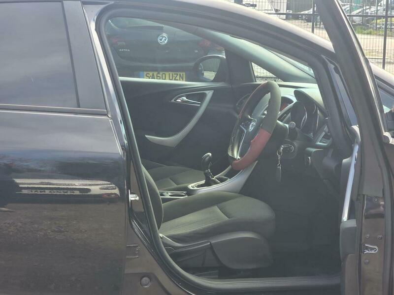 Used Vauxhall Astra 2011 for sale - 78046865: Photo 24