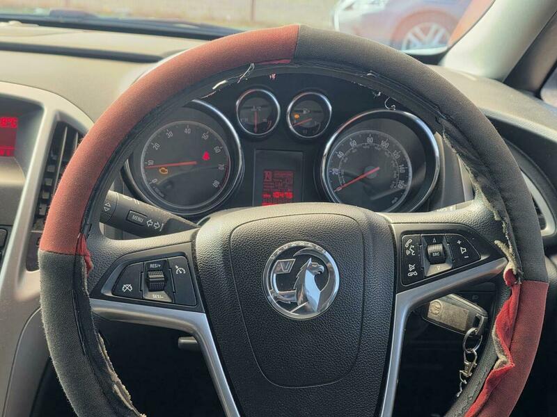 Used Vauxhall Astra 2011 for sale - 78046865: Photo 31