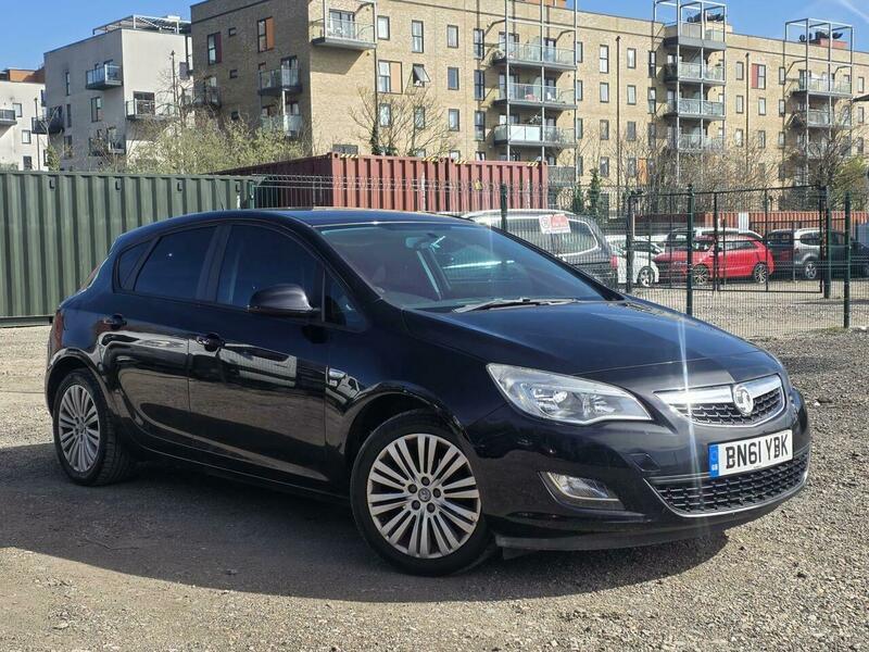 Used Vauxhall Astra 2011 for sale - 78046865: Photo 5