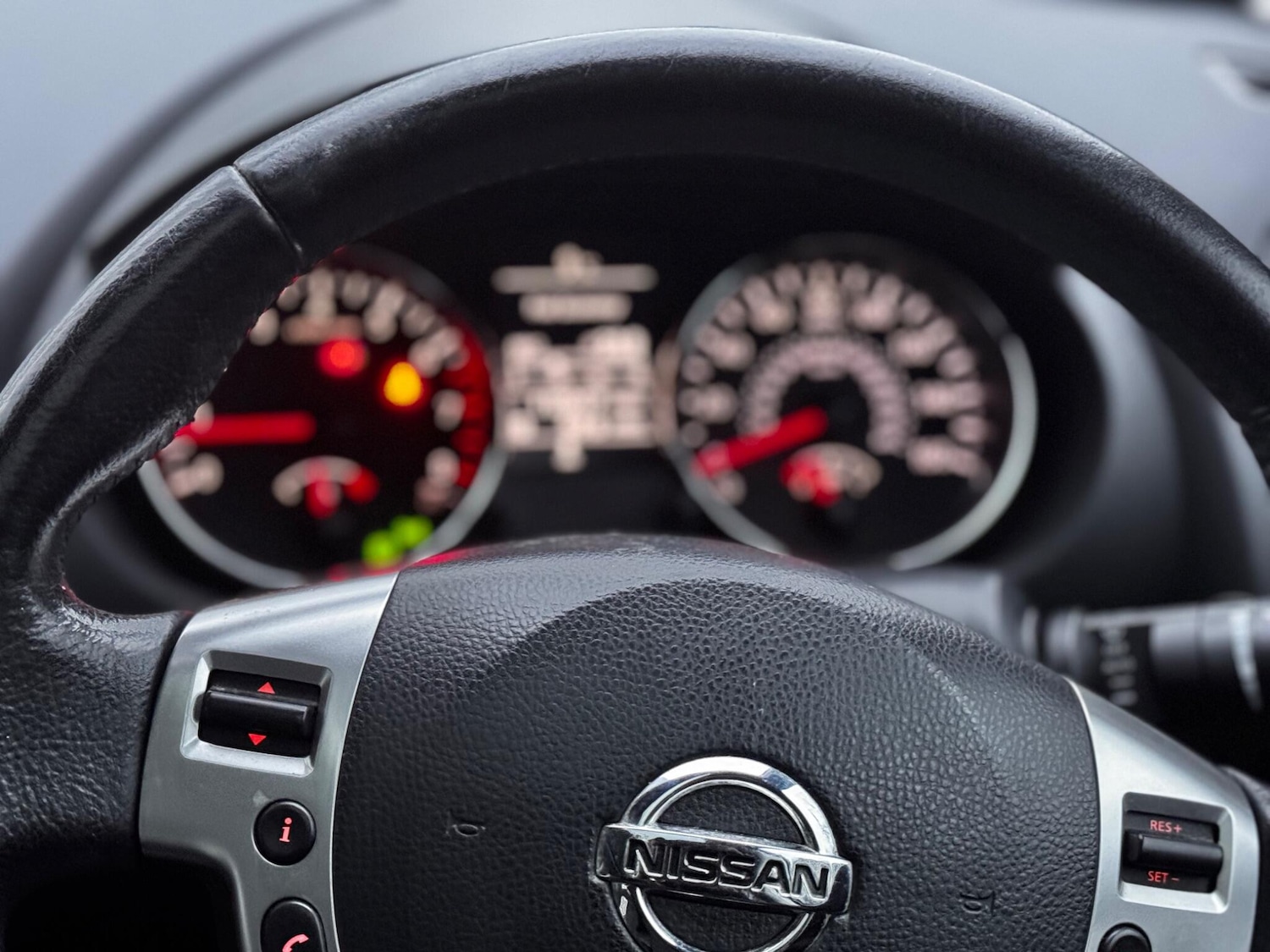 Used Nissan Qashqai 2012 for sale - 77040617: Photo 27