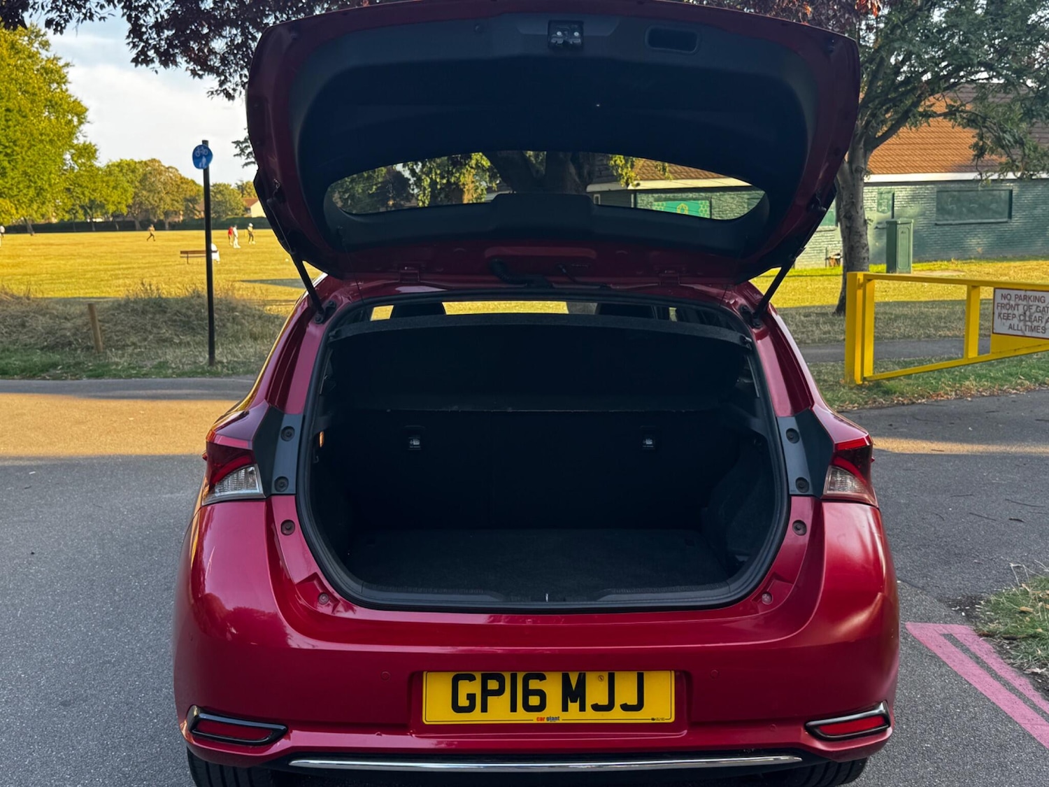 Vehicle 48