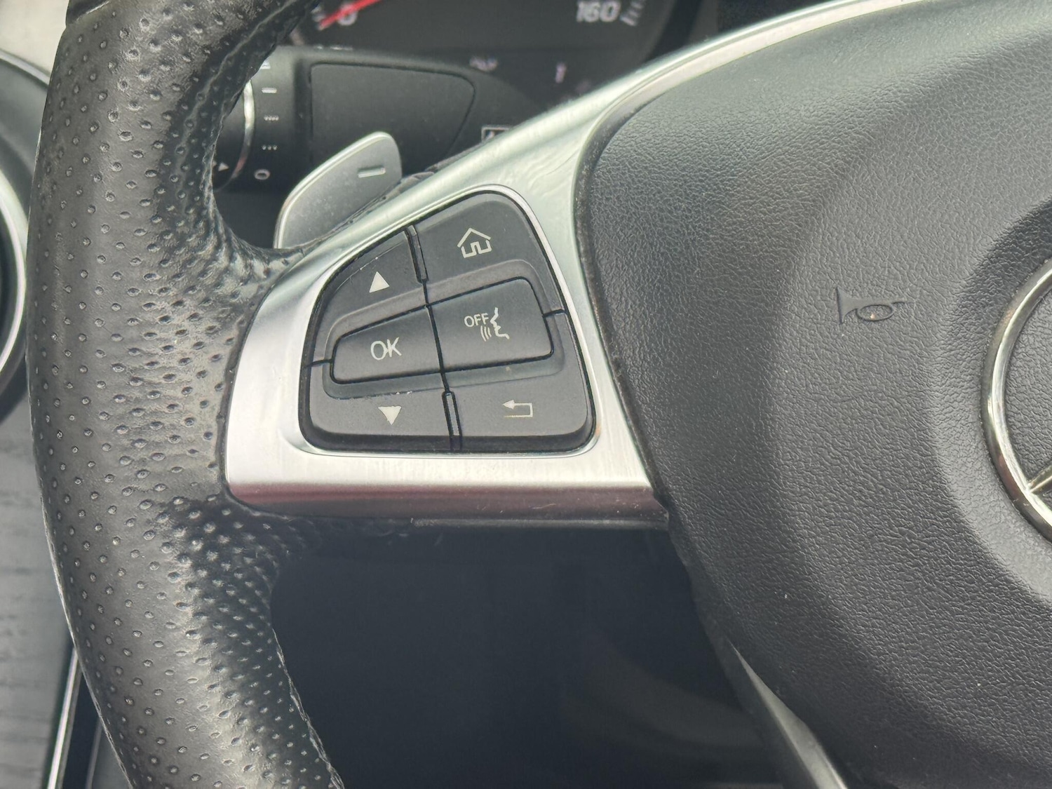 Used Mercedes-Benz C Class 2017 for sale - 76989010: Photo 31