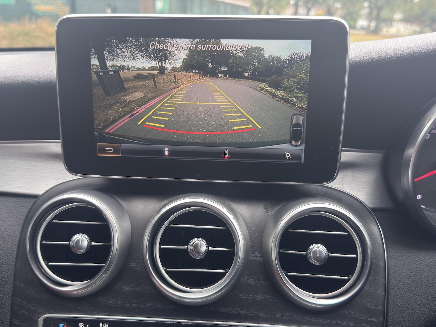 Used Mercedes-Benz C Class 2017 for sale - 76989010: Photo 37