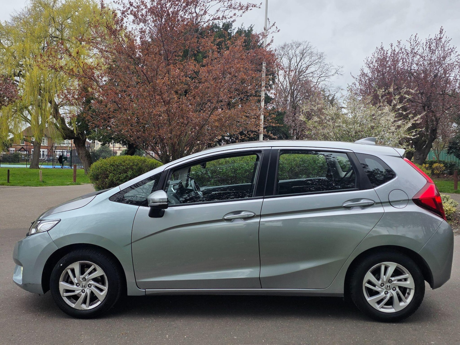 Used Honda Jazz 2016 for sale - 77909510: Photo 17