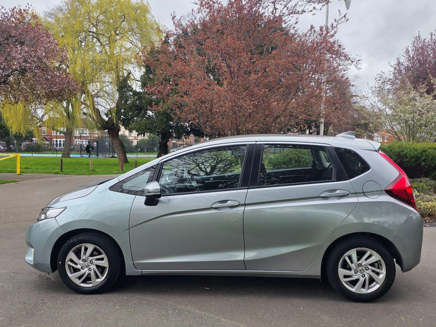 Used Honda Jazz 2016 for sale - 77909510: Photo 21