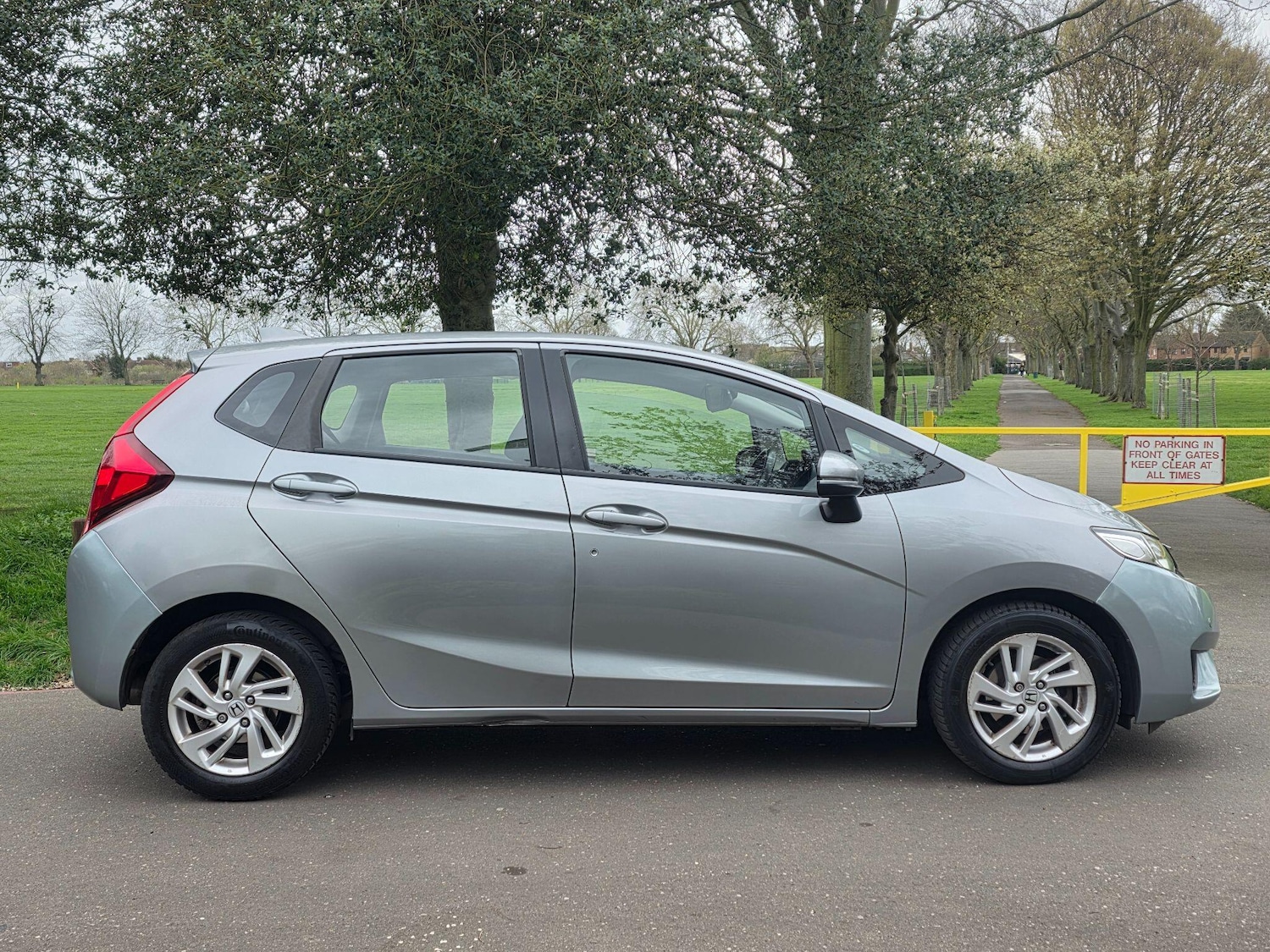 Used Honda Jazz 2016 for sale - 77909510: Photo 25