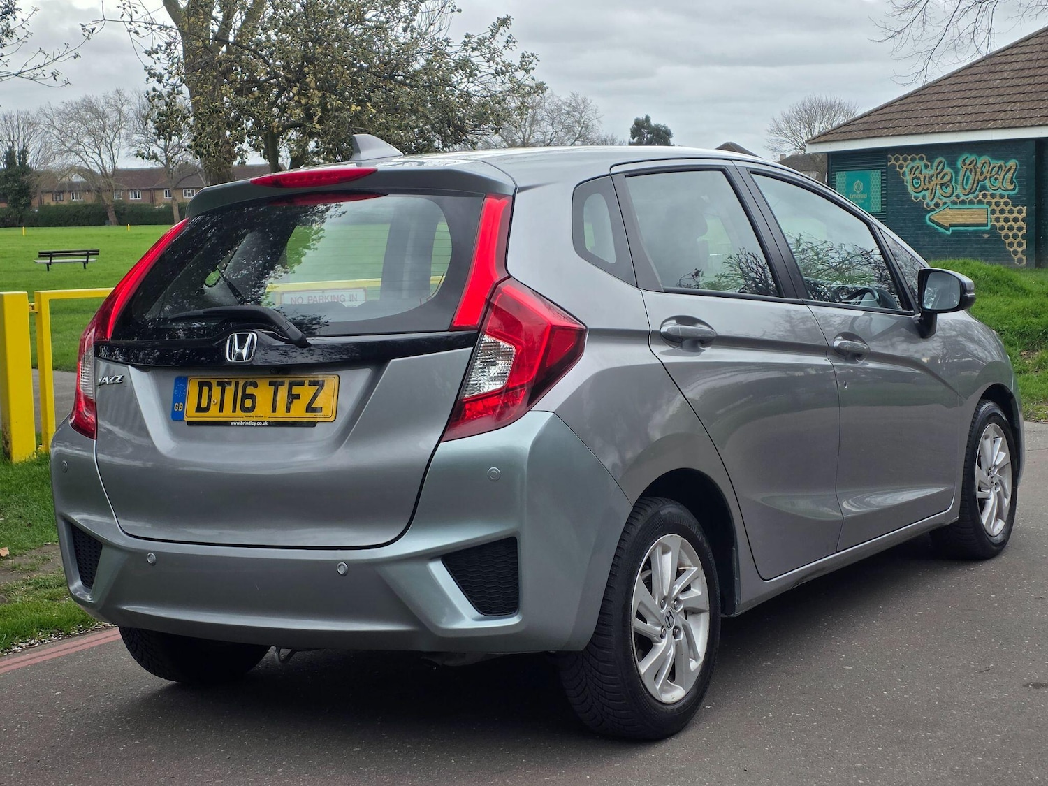 Used Honda Jazz 2016 for sale - 77909510: Photo 28