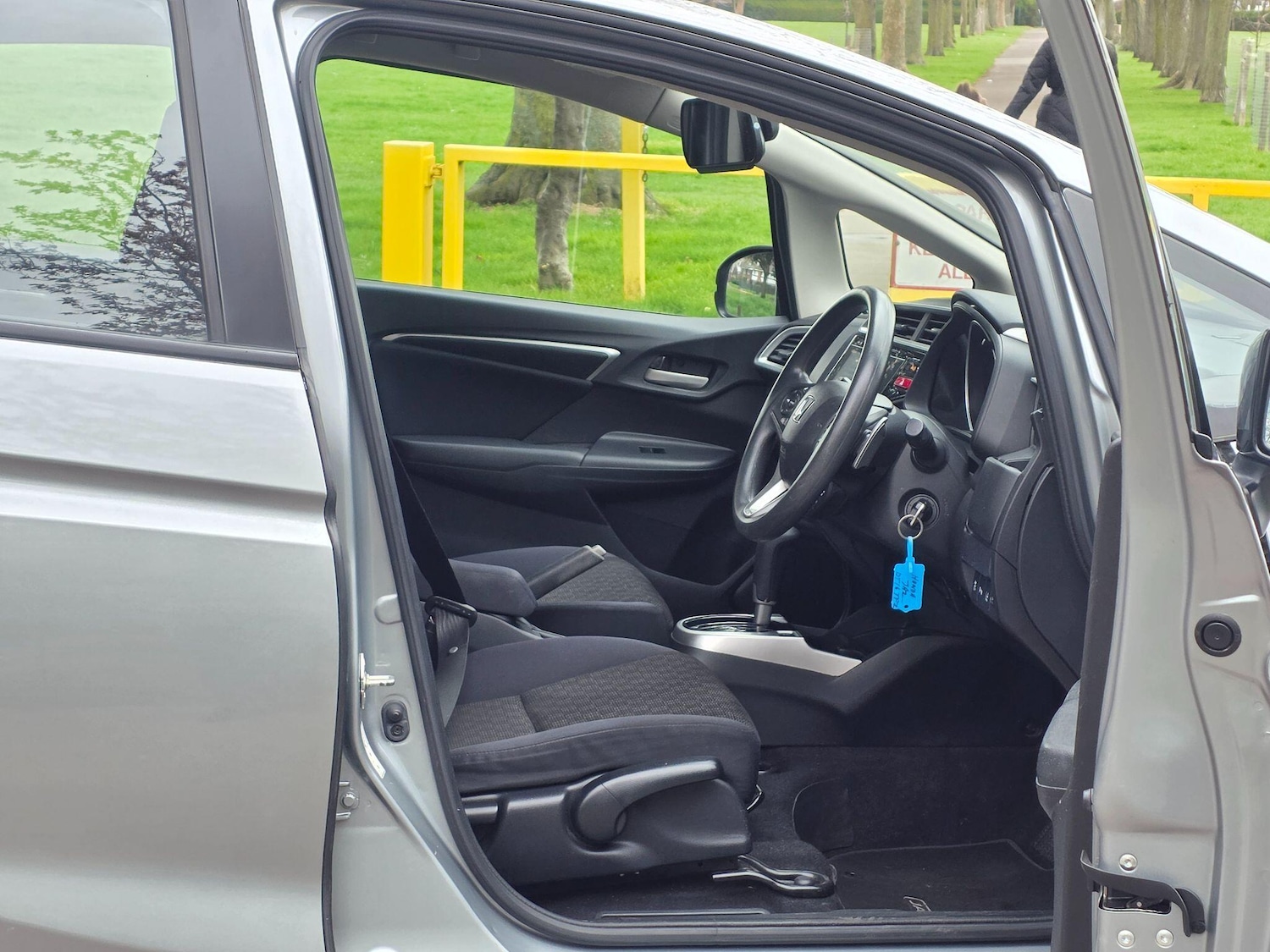 Used Honda Jazz 2016 for sale - 77909510: Photo 33