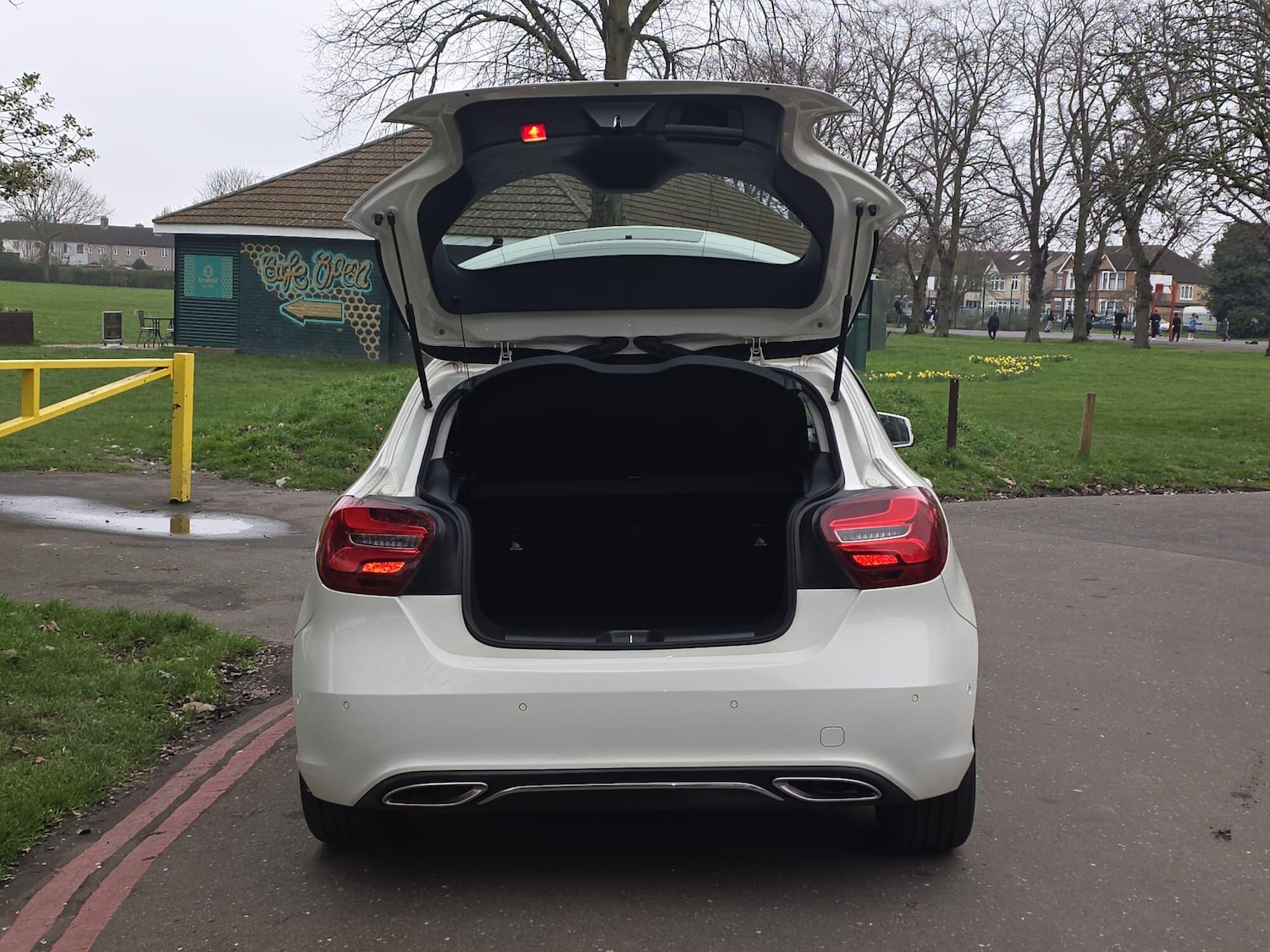 Used Mercedes-Benz A-Class for sale - 77892739: Photo 40