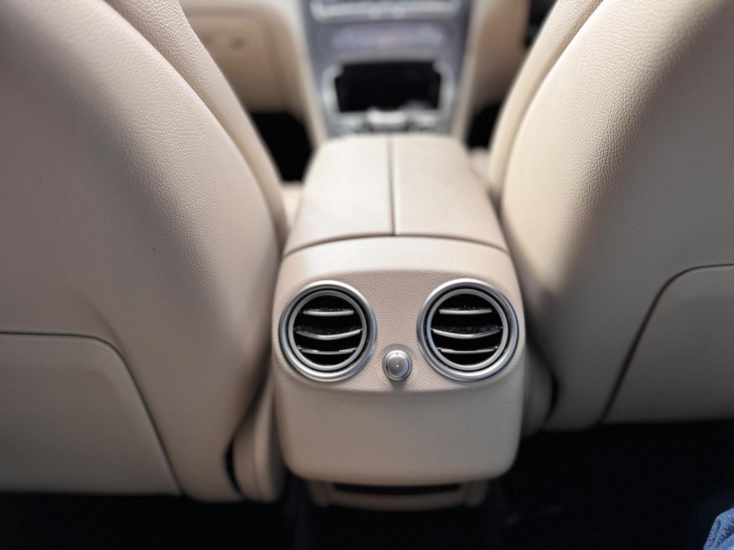 Used Mercedes-Benz GLC 2017 for sale - 76743576: Photo 16