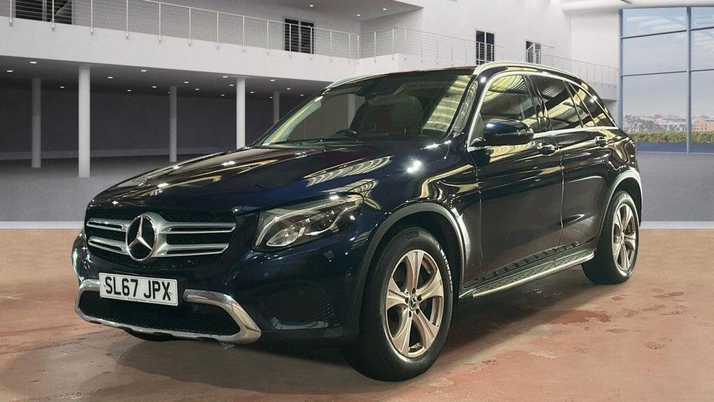 Used Mercedes-Benz GLC 2017 for sale - 76743576: Photo 2