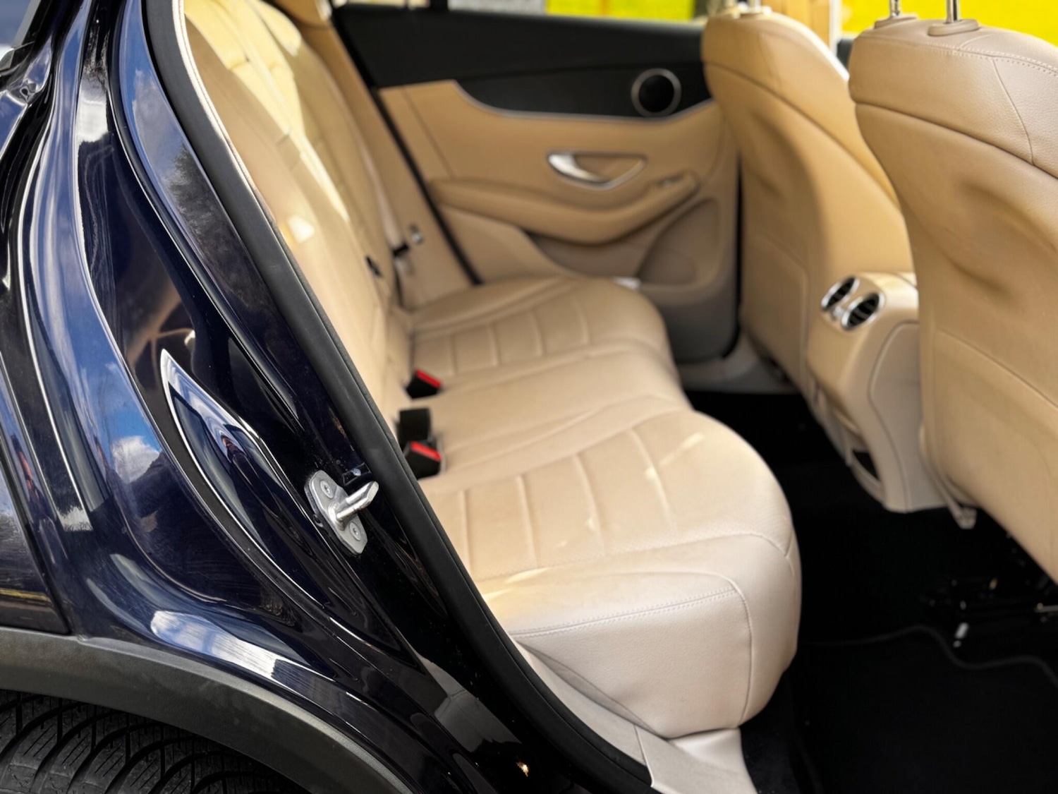 Used Mercedes-Benz GLC 2017 for sale - 76743576: Photo 21