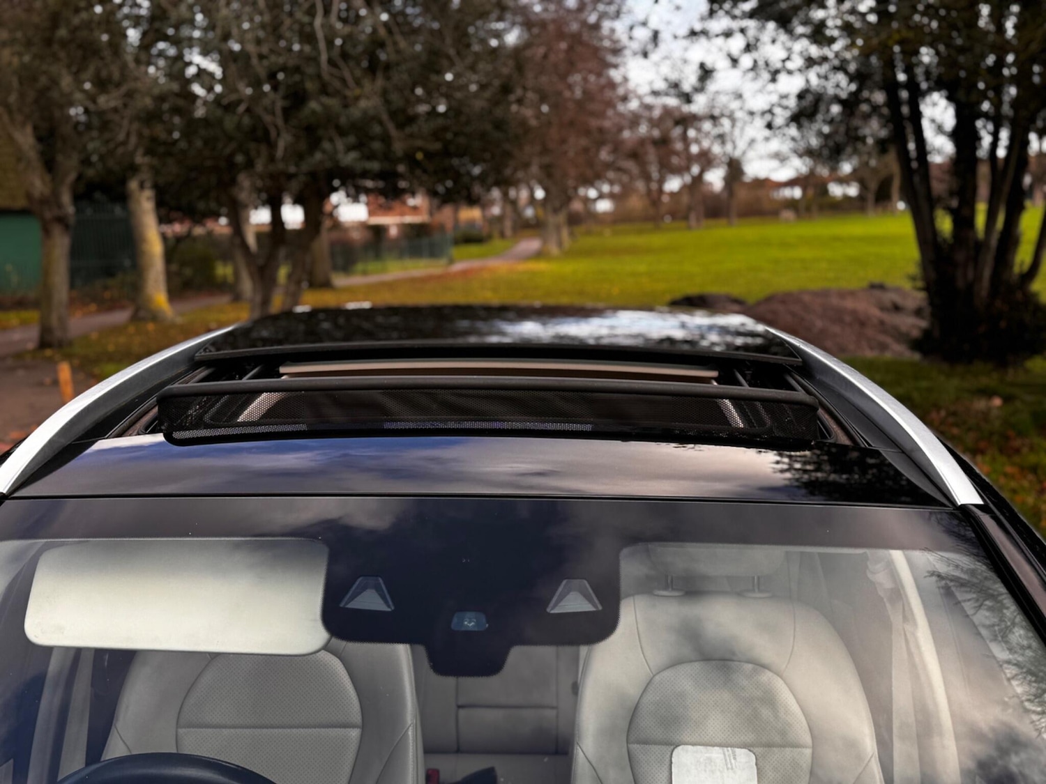 Used Mercedes-Benz GLC 2017 for sale - 76743576: Photo 30