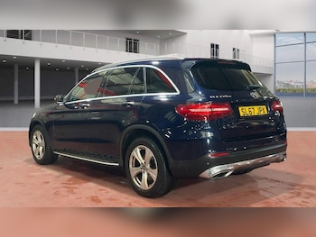 Used Mercedes-Benz GLC 2017 for sale - 76743576: Photo