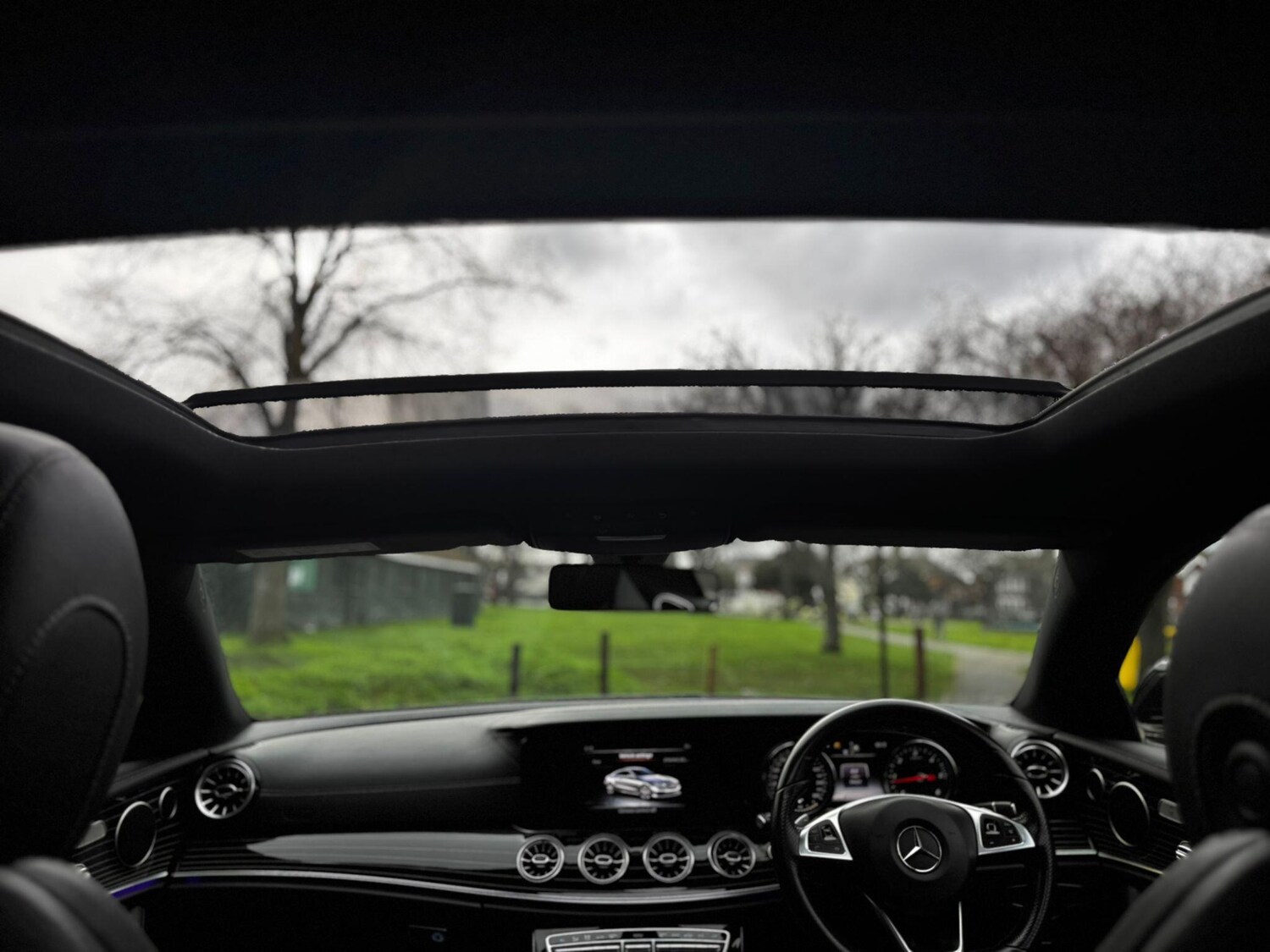 Used Mercedes-Benz E Class for sale - 77484221: Photo 54