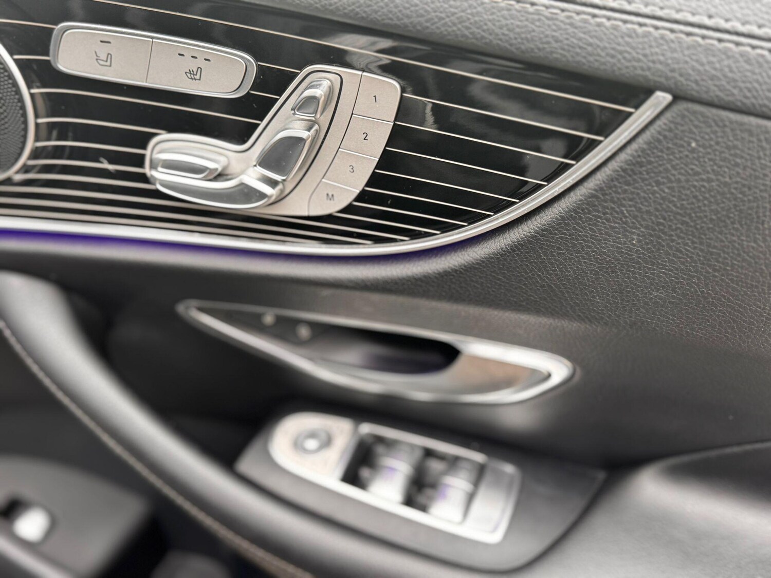 Used Mercedes-Benz E Class for sale - 77484221: Photo 56